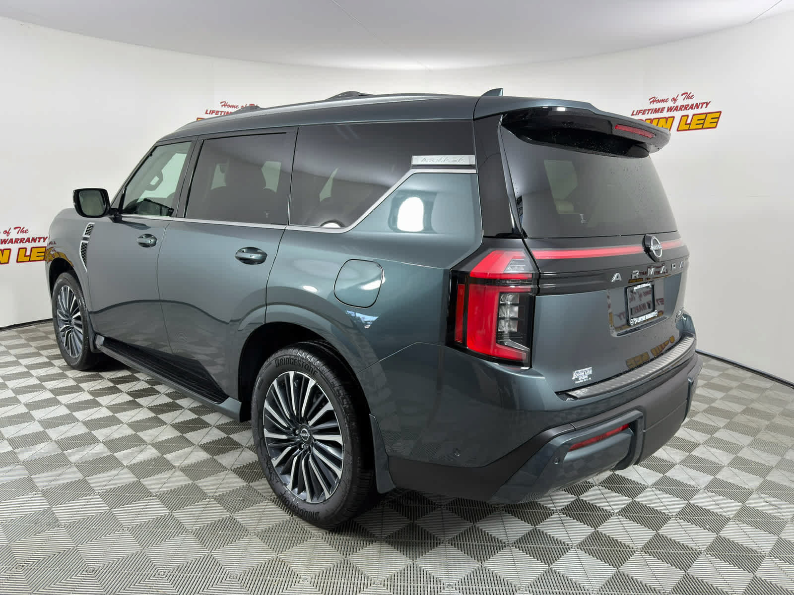New 2026 Nissan Armada Platinum Reserve AWD/4WD image 3