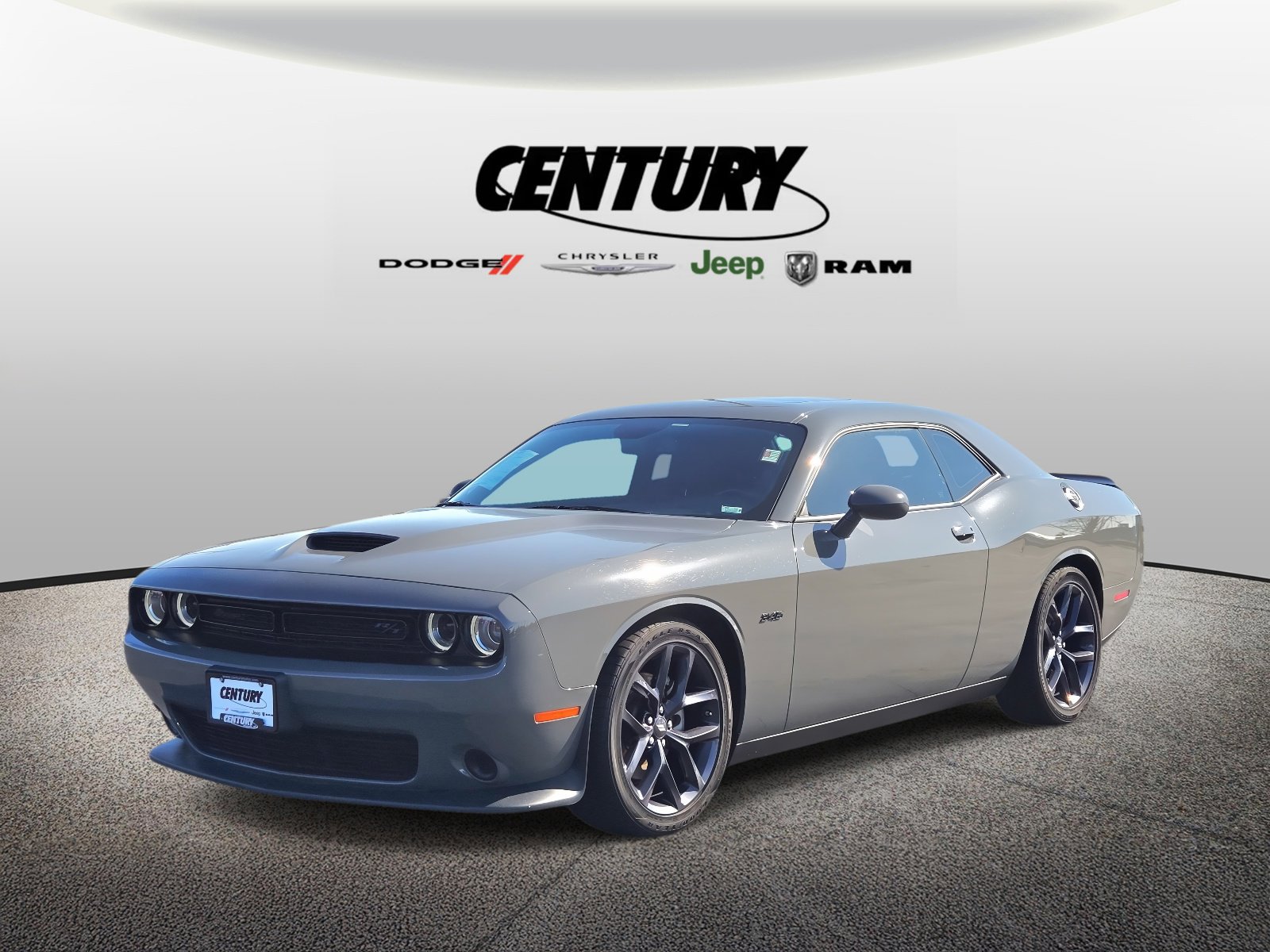 Used 2023 Dodge Challenger R/T w/ Blacktop Package image 8