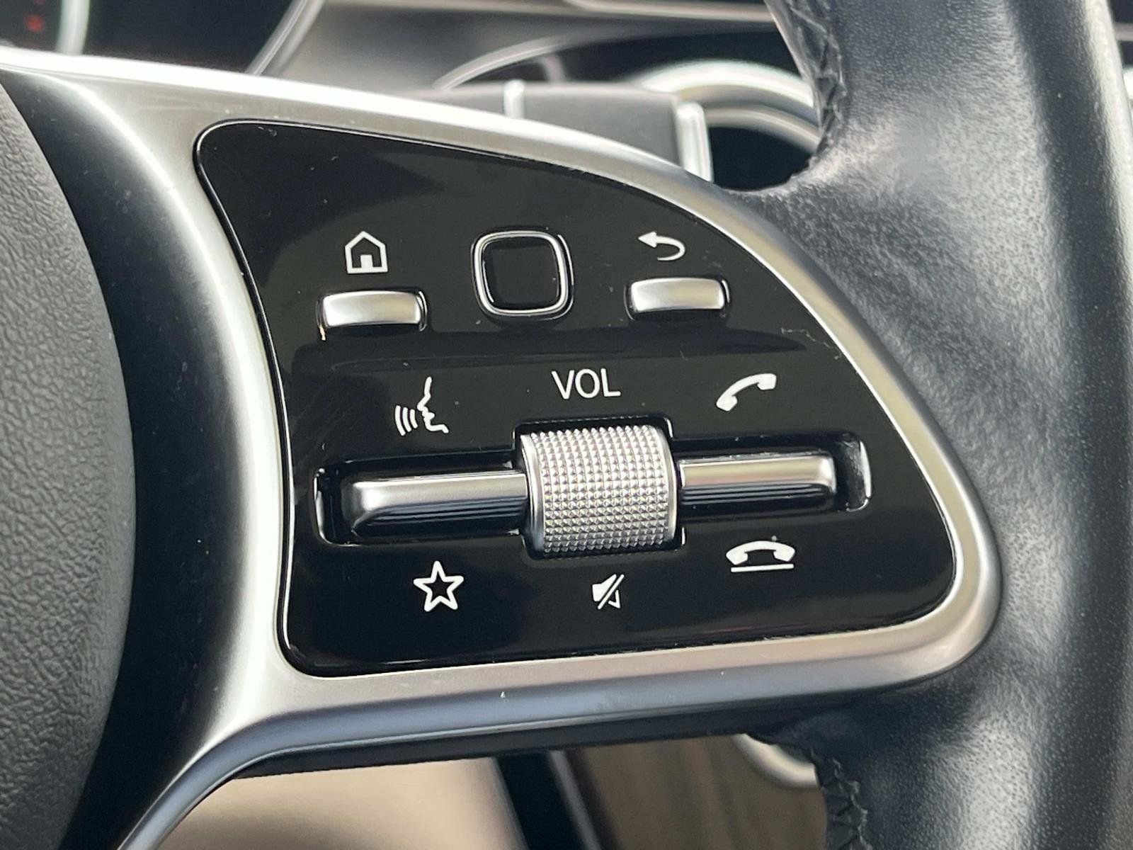 Certified 2021 Mercedes-Benz GLC 300 image 27