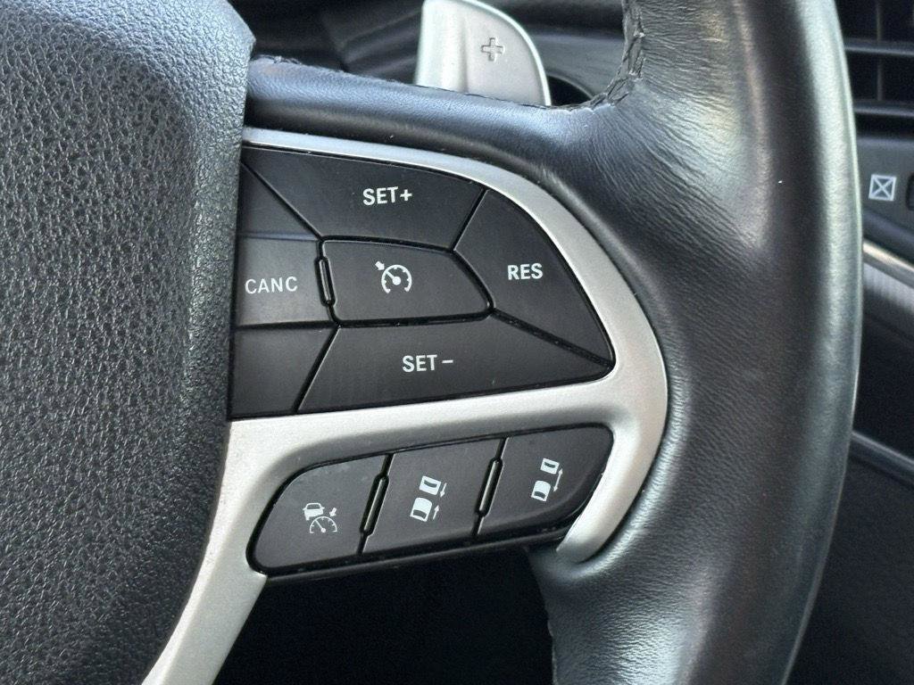 Used 2018 Jeep Grand Cherokee Summit image 13