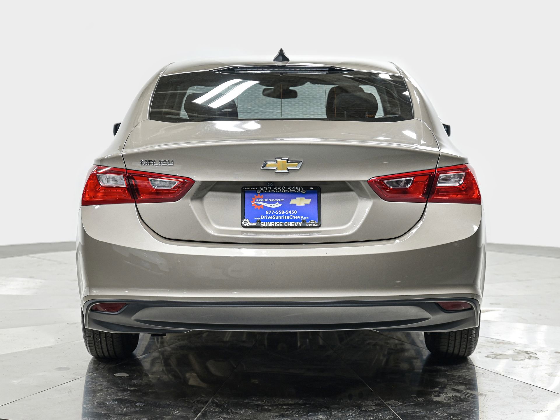 Used 2022 Chevrolet Malibu LS image 5