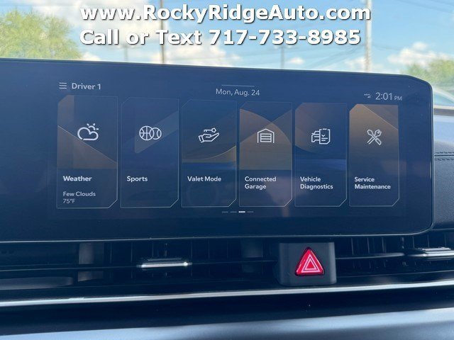 Used 2025 Kia Carnival FWD image 33