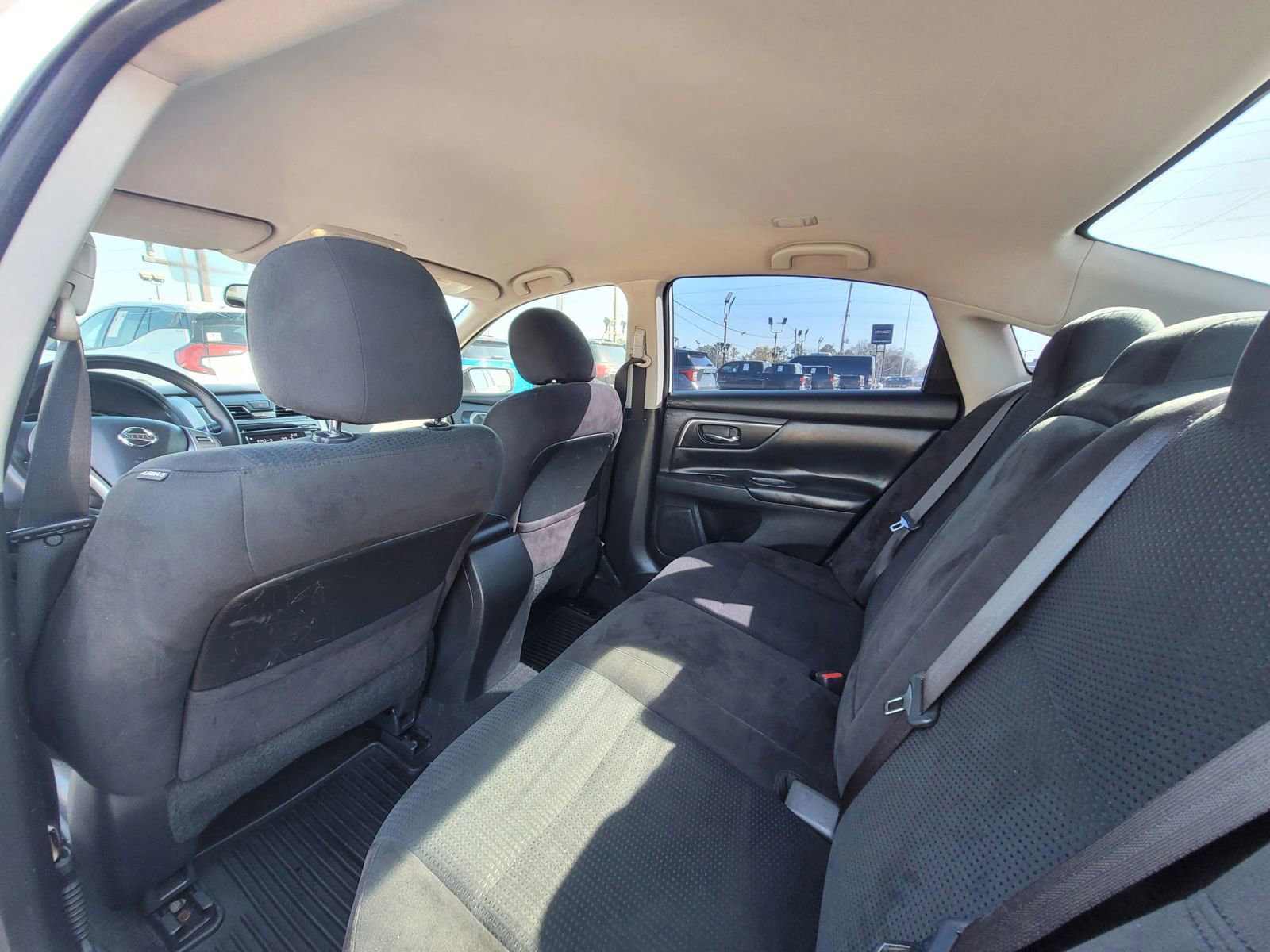 Used 2015 Nissan Altima 2.5 S w/ Power Driver Seat Package image 5