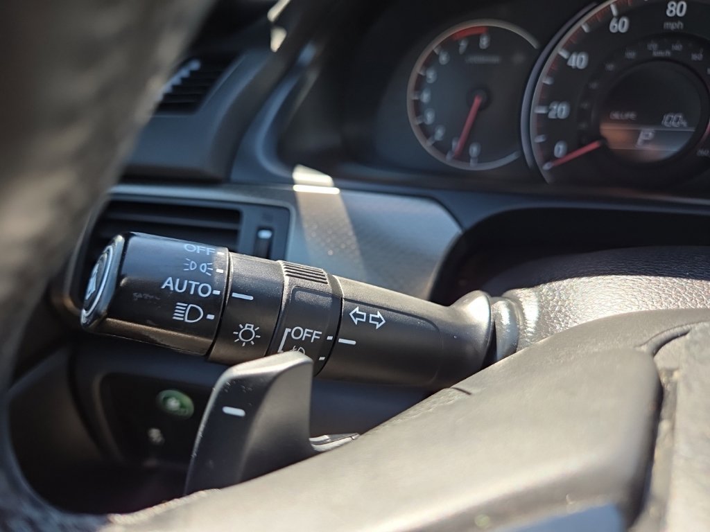 Certified 2017 Honda Accord EX-L image 27