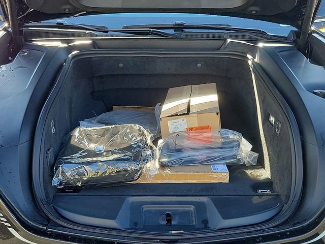 Used 2025 Cadillac Escalade IQ Luxury 2 image 29