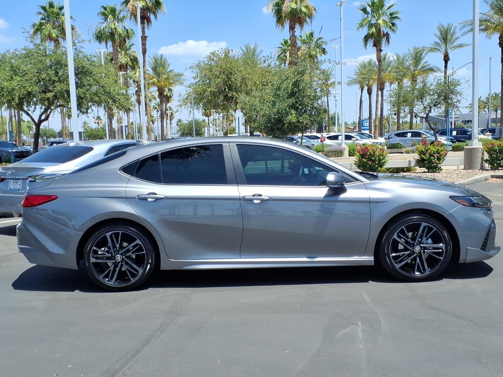 Used 2026 Toyota Camry XSE FWD image 3