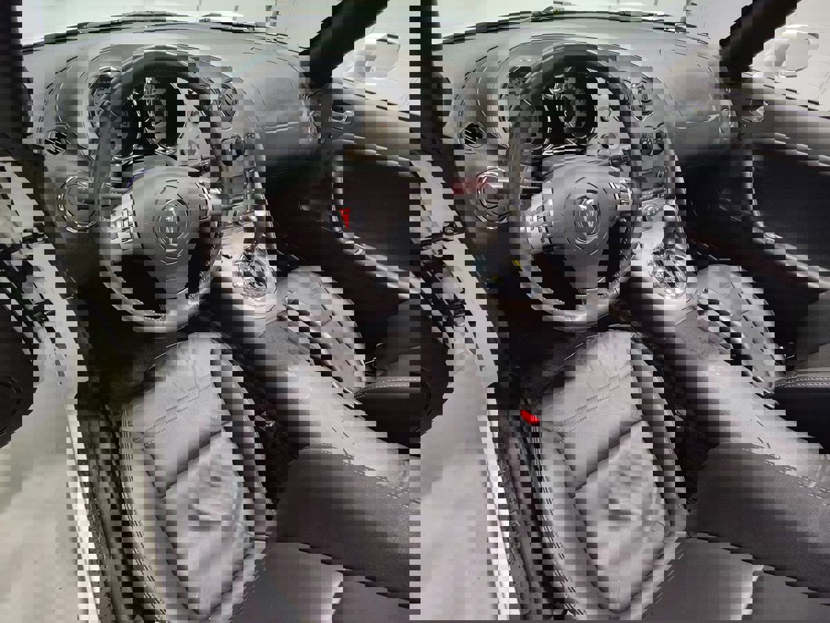 Used 2007 Pontiac Solstice Convertible w/ Premium Package image 27