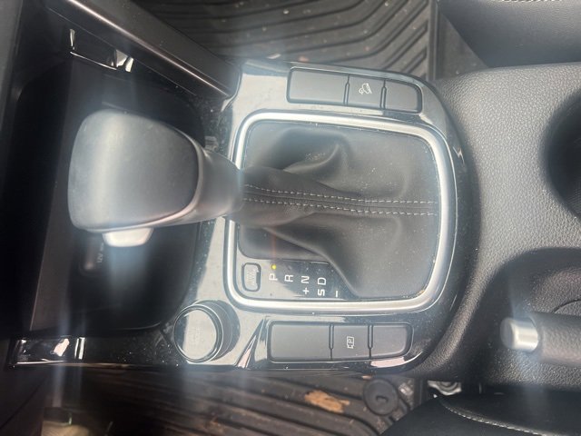 Certified 2024 Kia Seltos S image 11