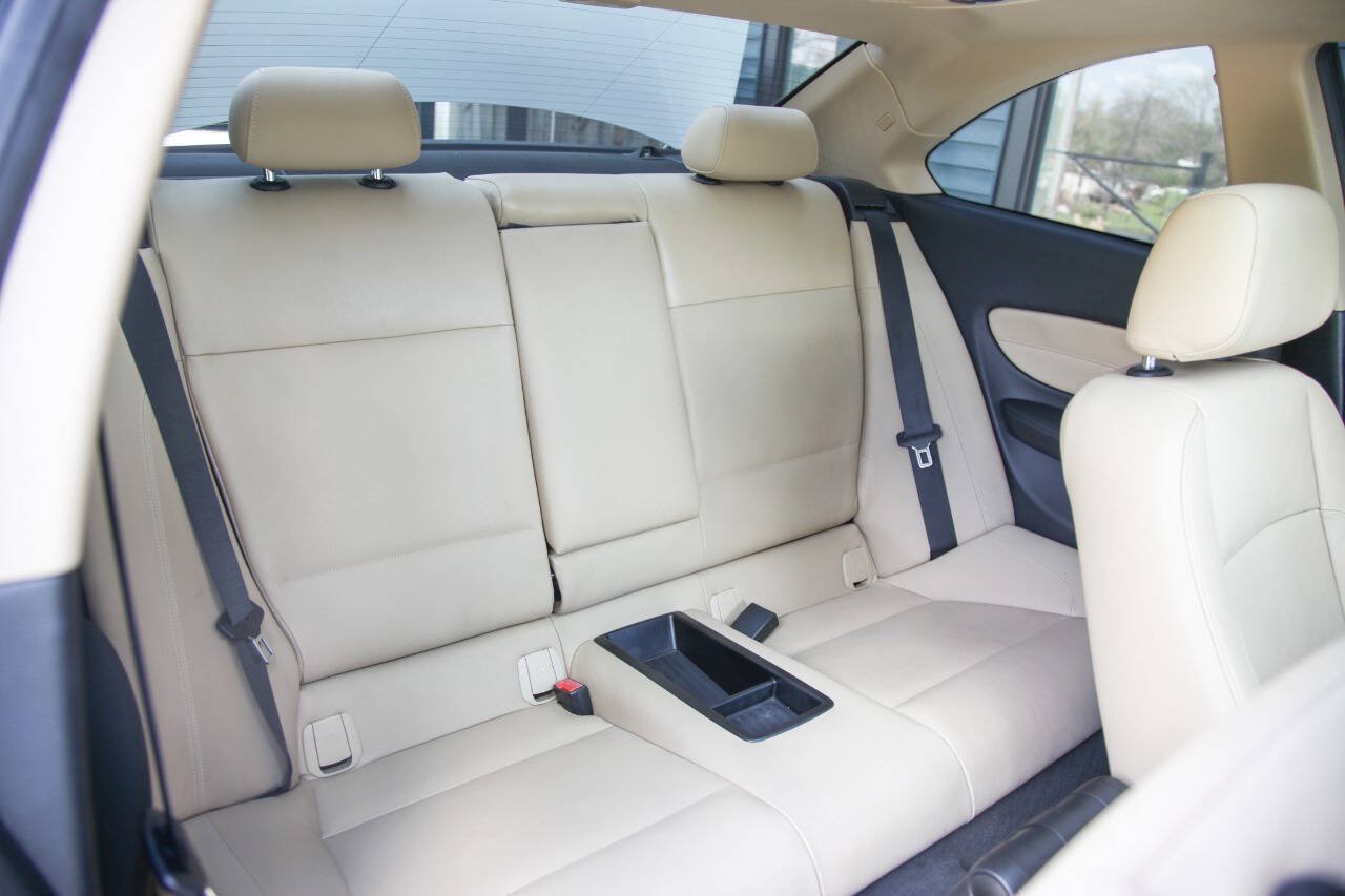 Used 2011 BMW 128i Coupe RWD image 54