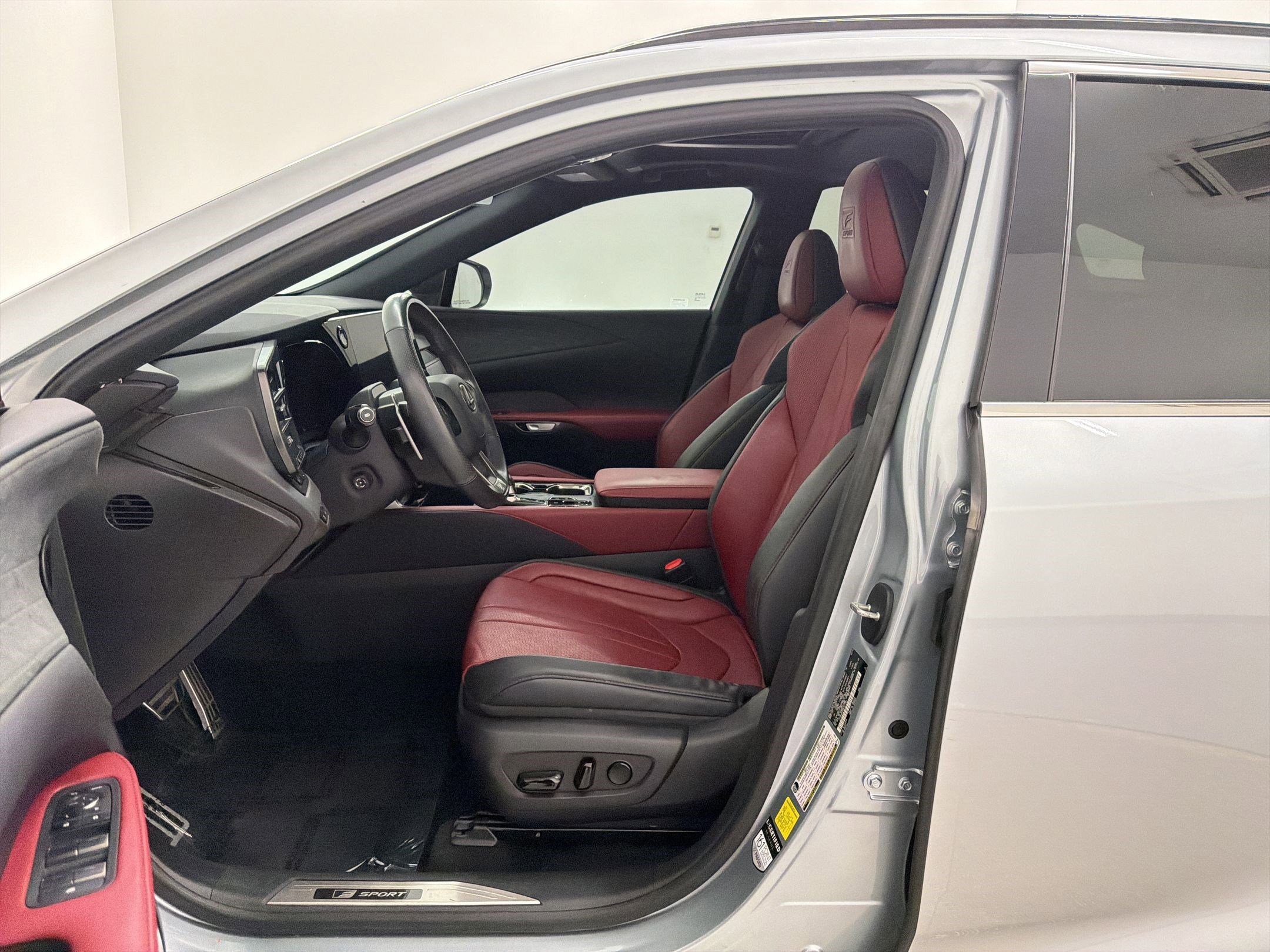 Certified 2023 Lexus RX 350 F Sport w/ Cold Area Package image 5