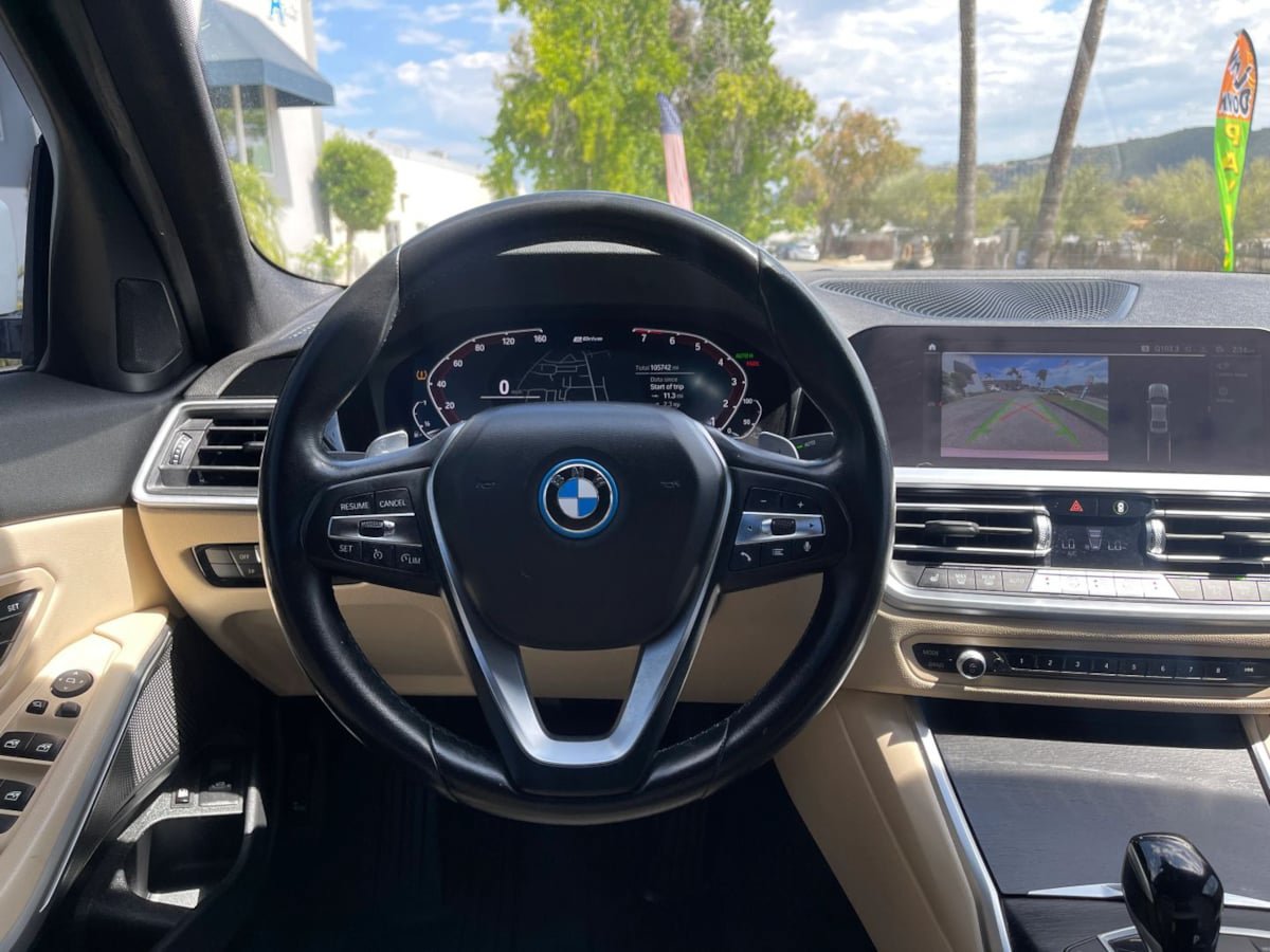 Used 2022 BMW 330e w/ Driving Assistance Package RWD image 12