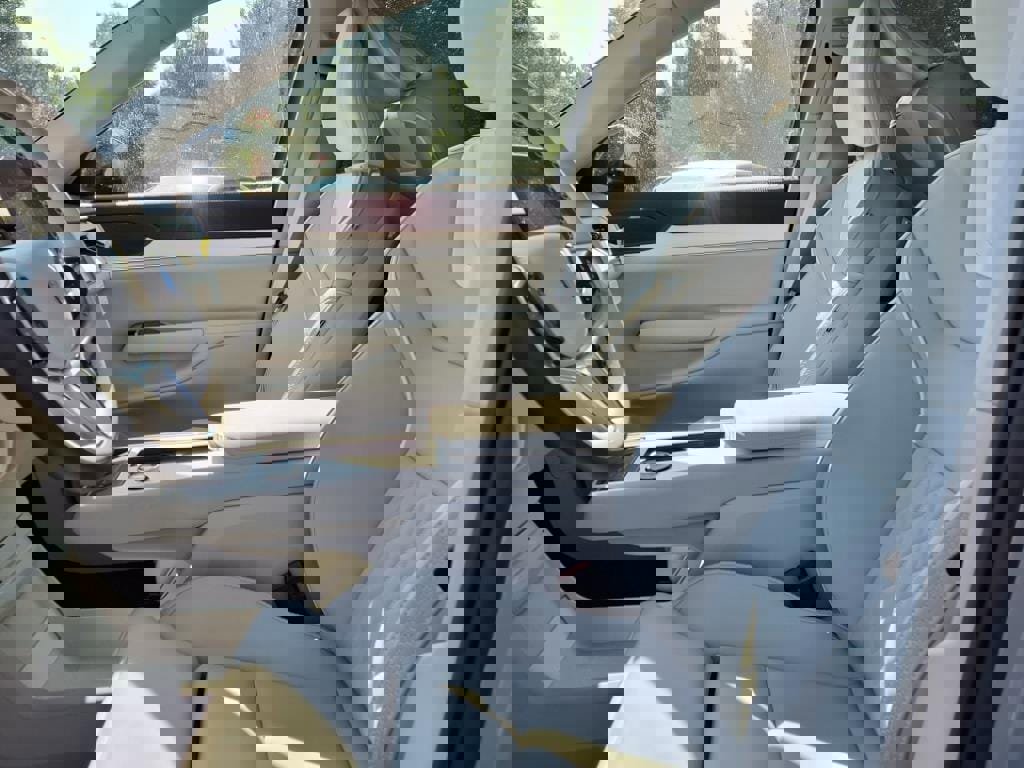 New 2025 Volvo EX90 Ultra image 16