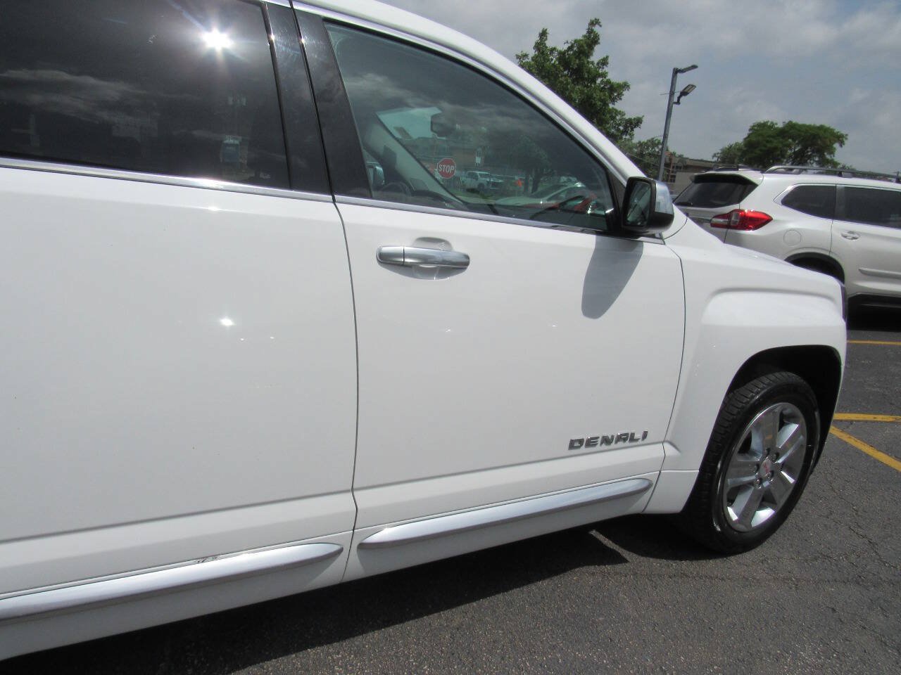 Used 2015 GMC Terrain Denali FWD image 10