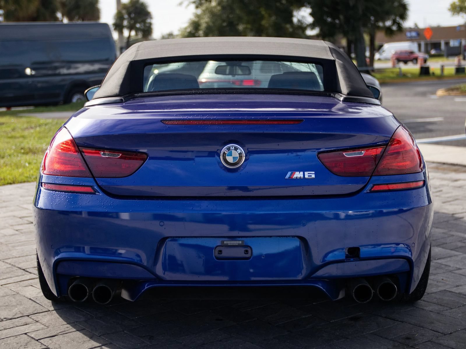 Used 2013 BMW M6 Convertible RWD image 24