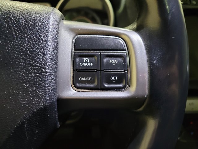 Used 2015 Dodge Journey Crossroad w/ Rear Seat Video Group image 32