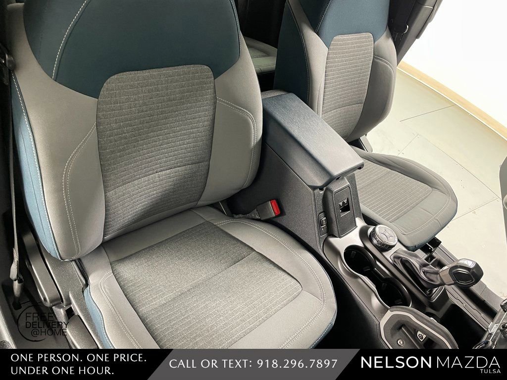 Used 2022 Ford Bronco Outer Banks AWD/4WD image 47
