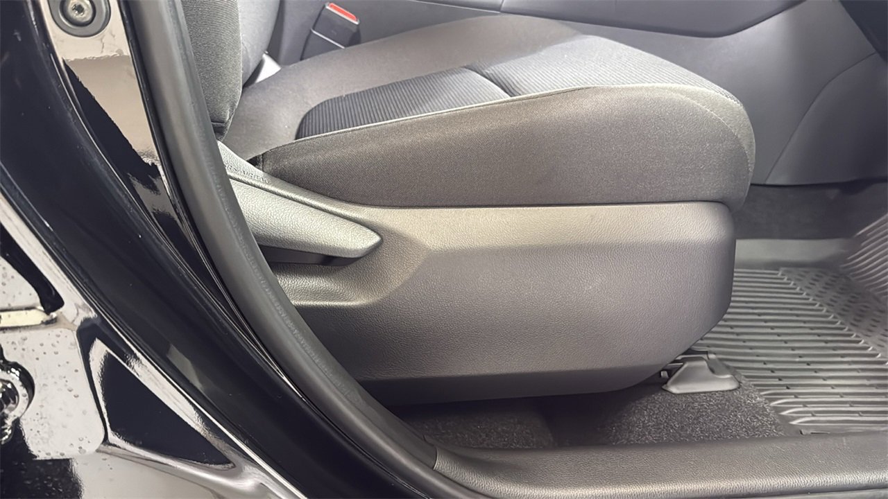 Certified 2025 Toyota RAV4 LE image 20