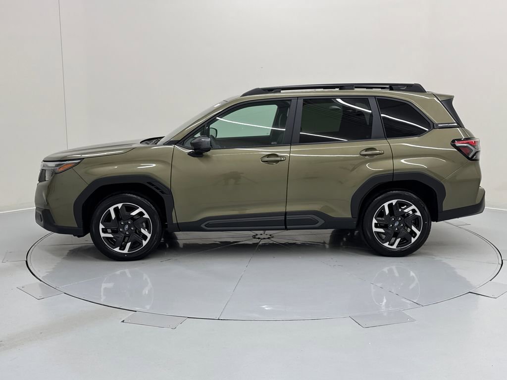 Used 2026 Subaru Forester Limited AWD/4WD image 3