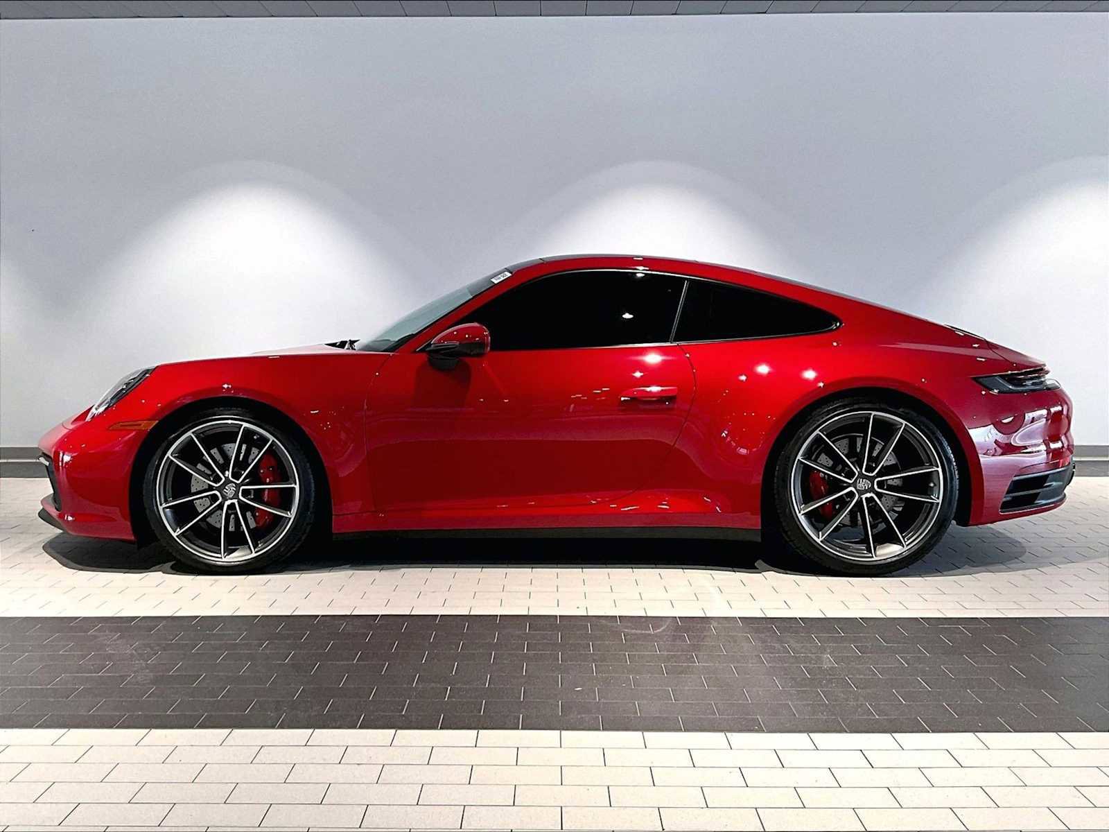 Used 2024 Porsche 911 Carrera S w/ Sport Package image 2