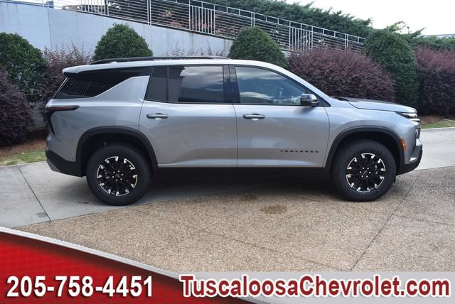 New 2026 Chevrolet Traverse Z71 w/ Enhanced Driving Package AWD/4WD image 13