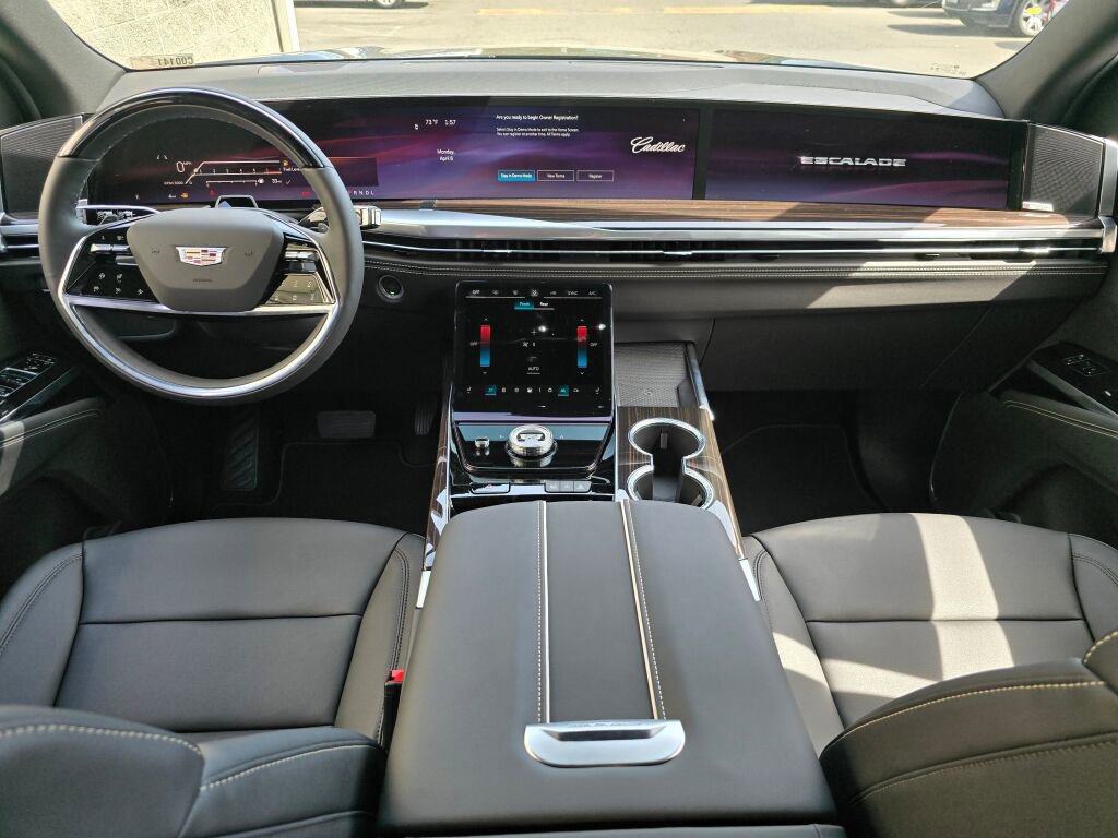 New 2026 Cadillac Escalade 4WD image 27