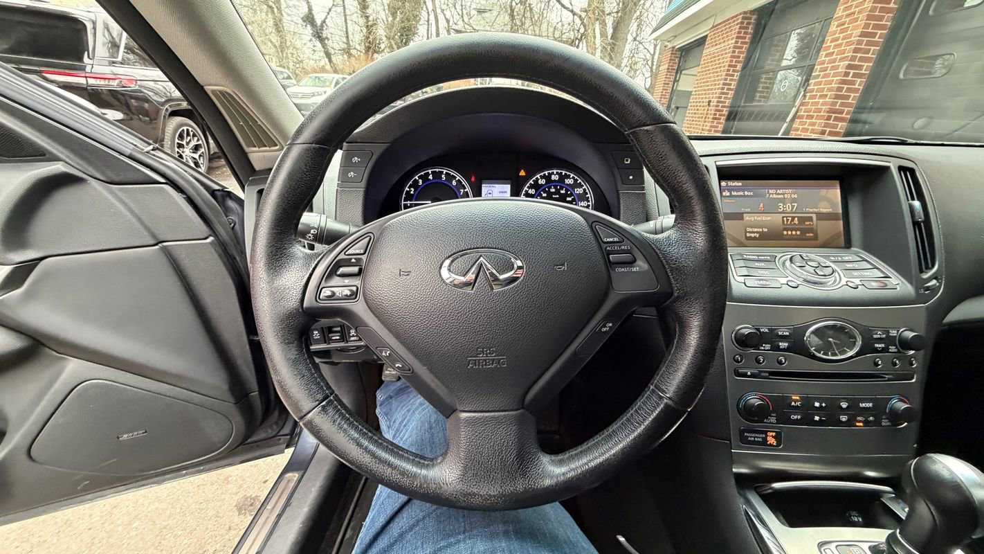 Used 2012 INFINITI G37 x Sedan w/ Premium Pkg image 11