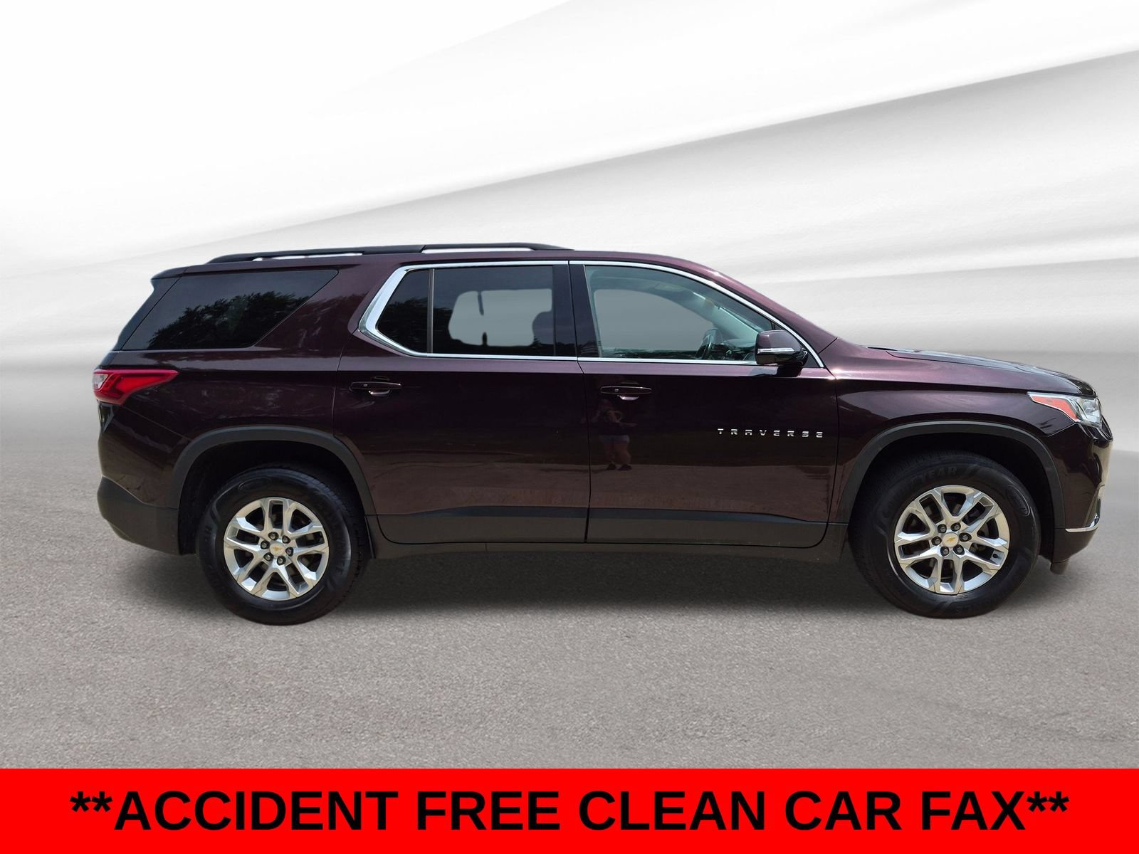 Used 2019 Chevrolet Traverse LT FWD image 5