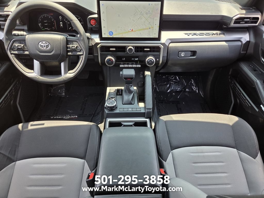 Used 2025 Toyota Tacoma TRD Off-Road AWD/4WD image 12