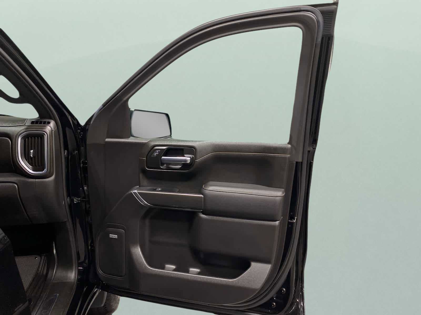 Used 2022 GMC Sierra 1500 AT4 w/ AT4 Preferred Package image 26