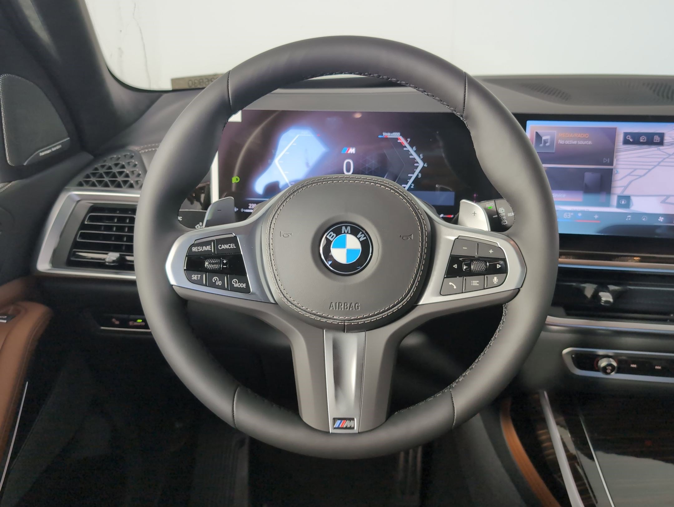 New 2026 BMW X7 xDrive40i w/ Executive Package image 13