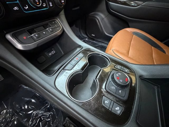 Used 2020 GMC Acadia AT4 w/ Driver Alert Package II AWD/4WD image 22