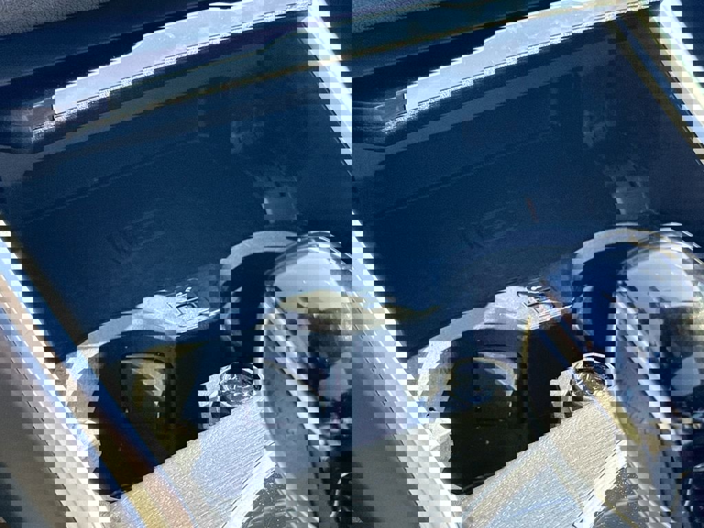 Used 2022 BMW 330e 330e iPerformance w/ M Sport Package image 30