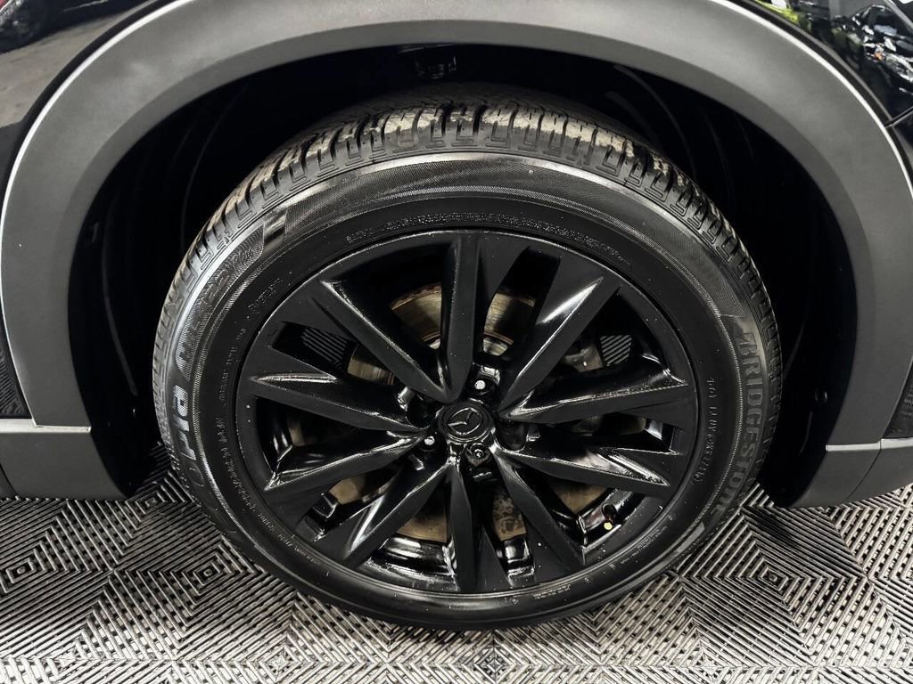 Used 2017 MAZDA CX-9 Signature image 18