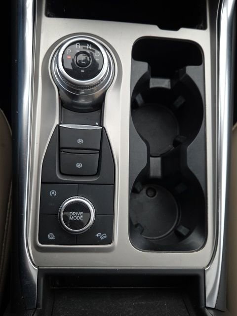 Certified 2023 Ford Explorer XLT w/ Equipment Group 202A image 39