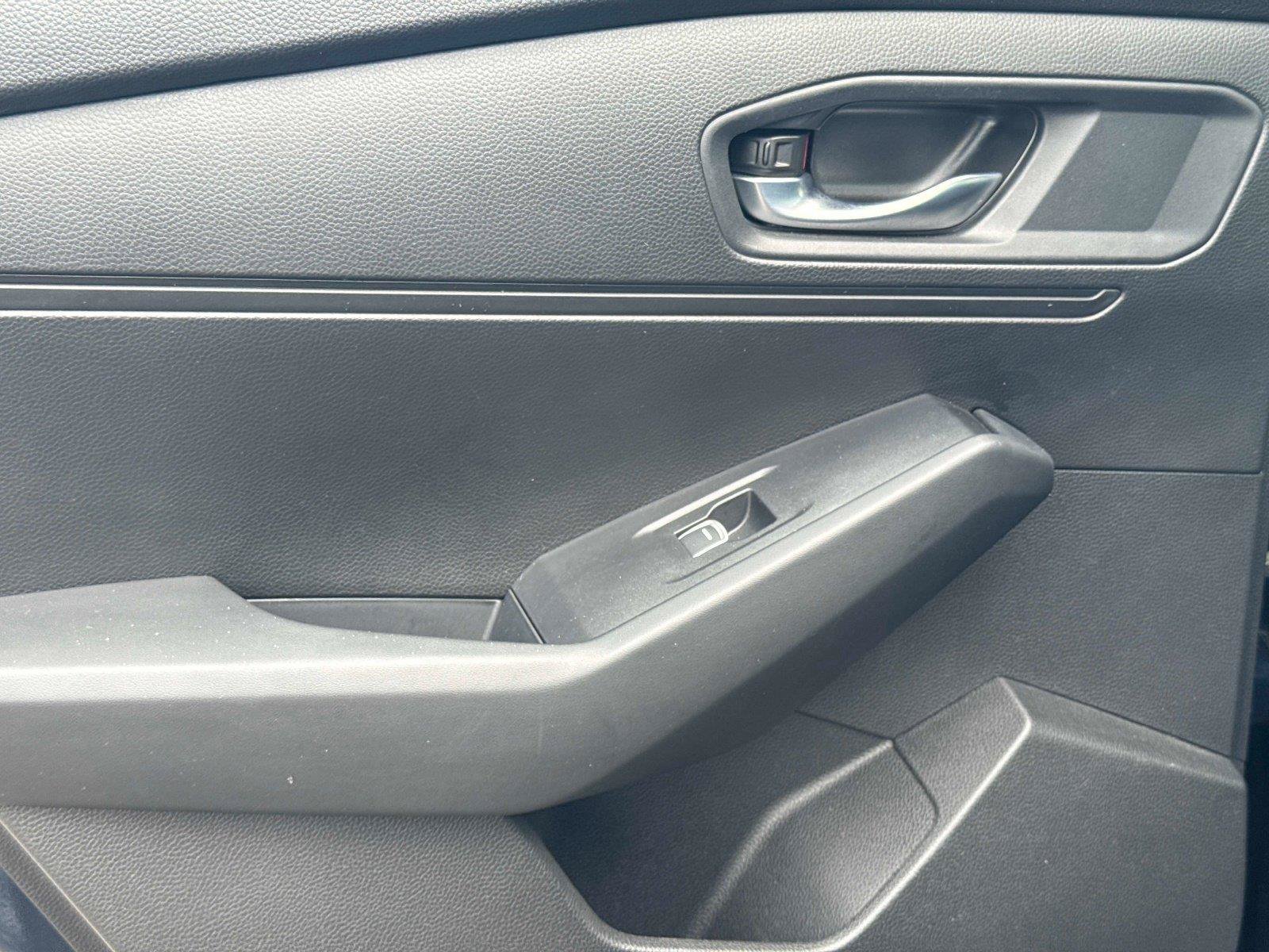 Certified 2024 Honda Accord EX image 12