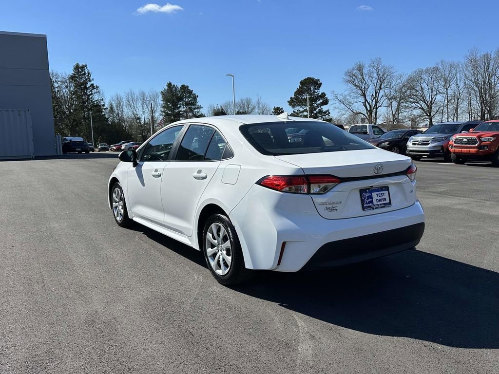 Used 2024 Toyota Corolla LE image 24