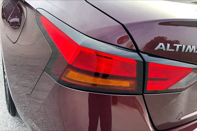 Certified 2025 Nissan Altima 2.5 SV image 28