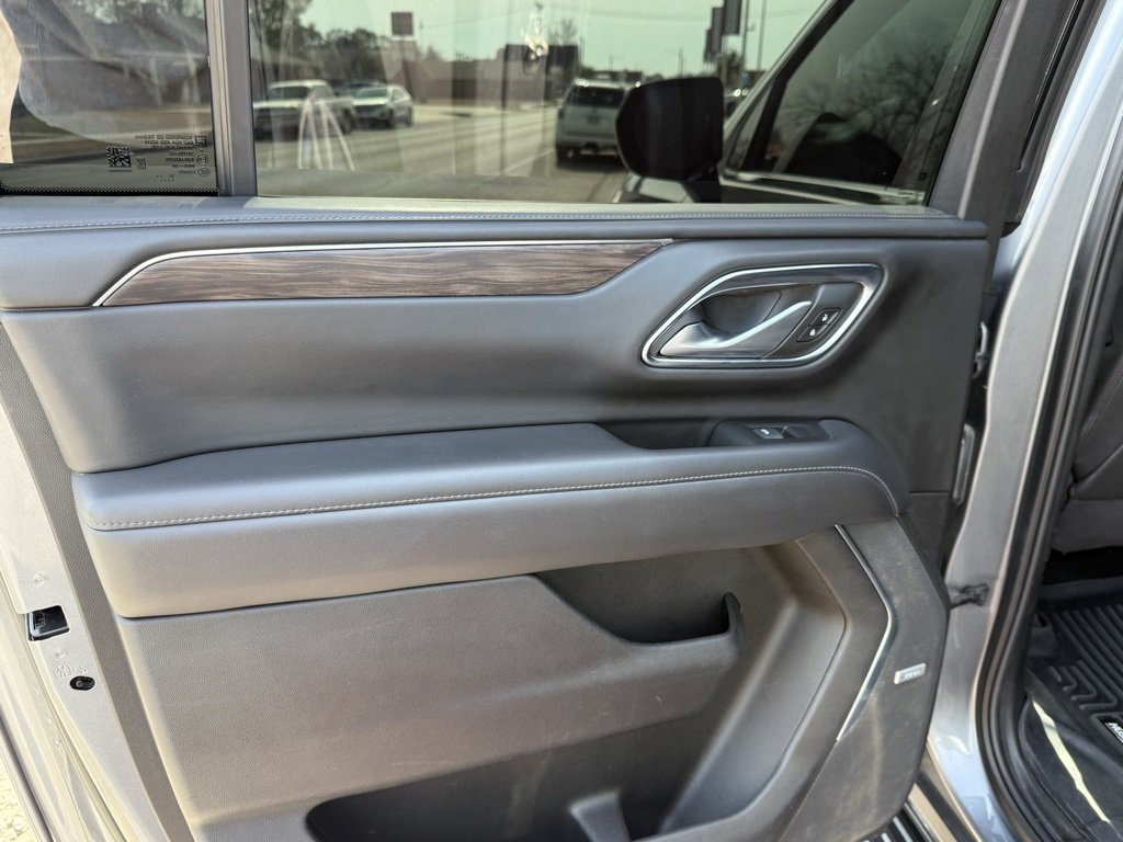 Certified 2022 Chevrolet Suburban LT image 30