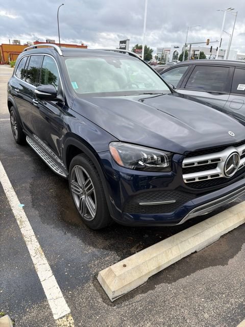 Used 2022 Mercedes-Benz GLS 450 4MATIC image 1