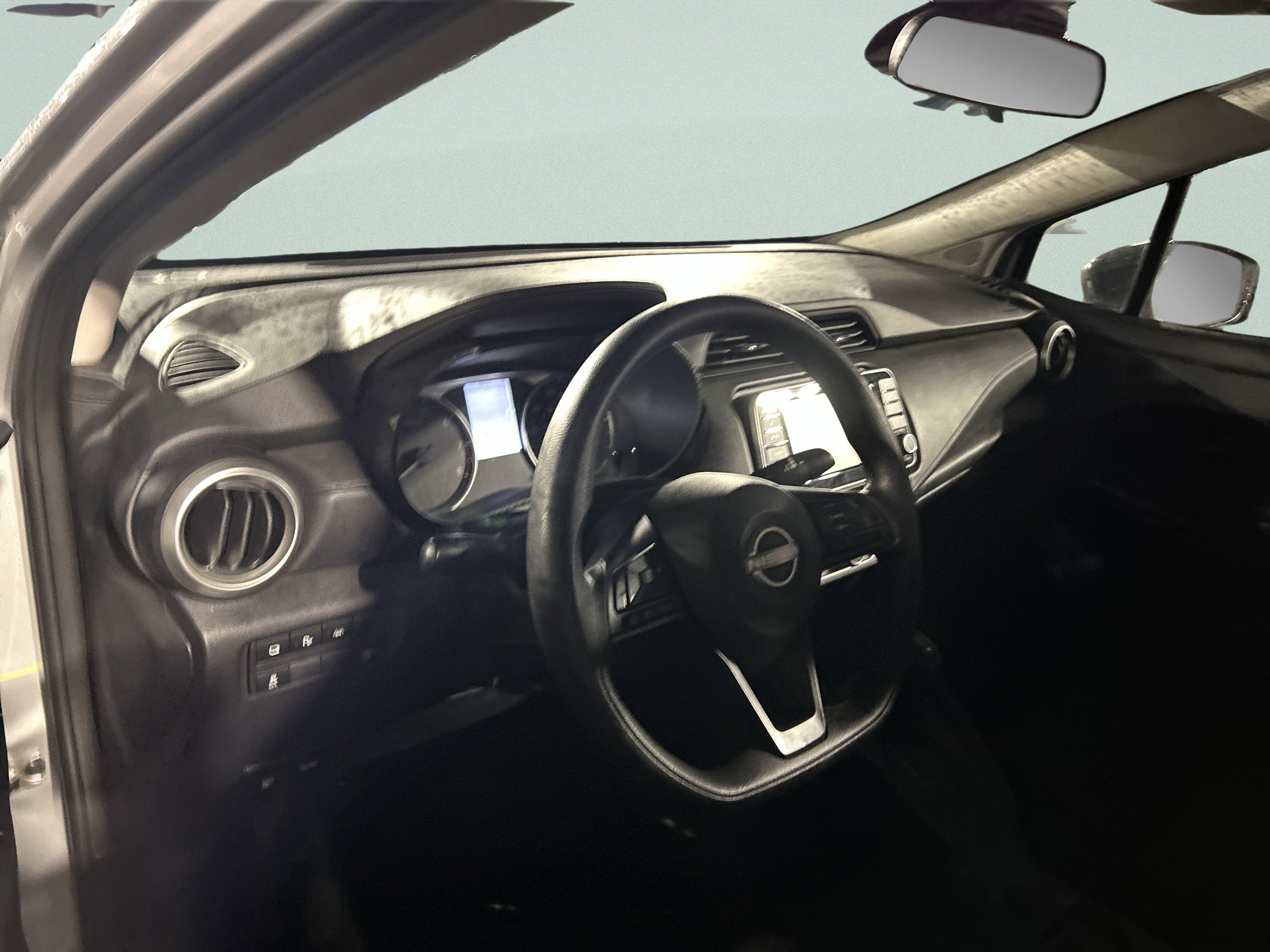 Used 2024 Nissan Versa S w/ S Plus Package image 10