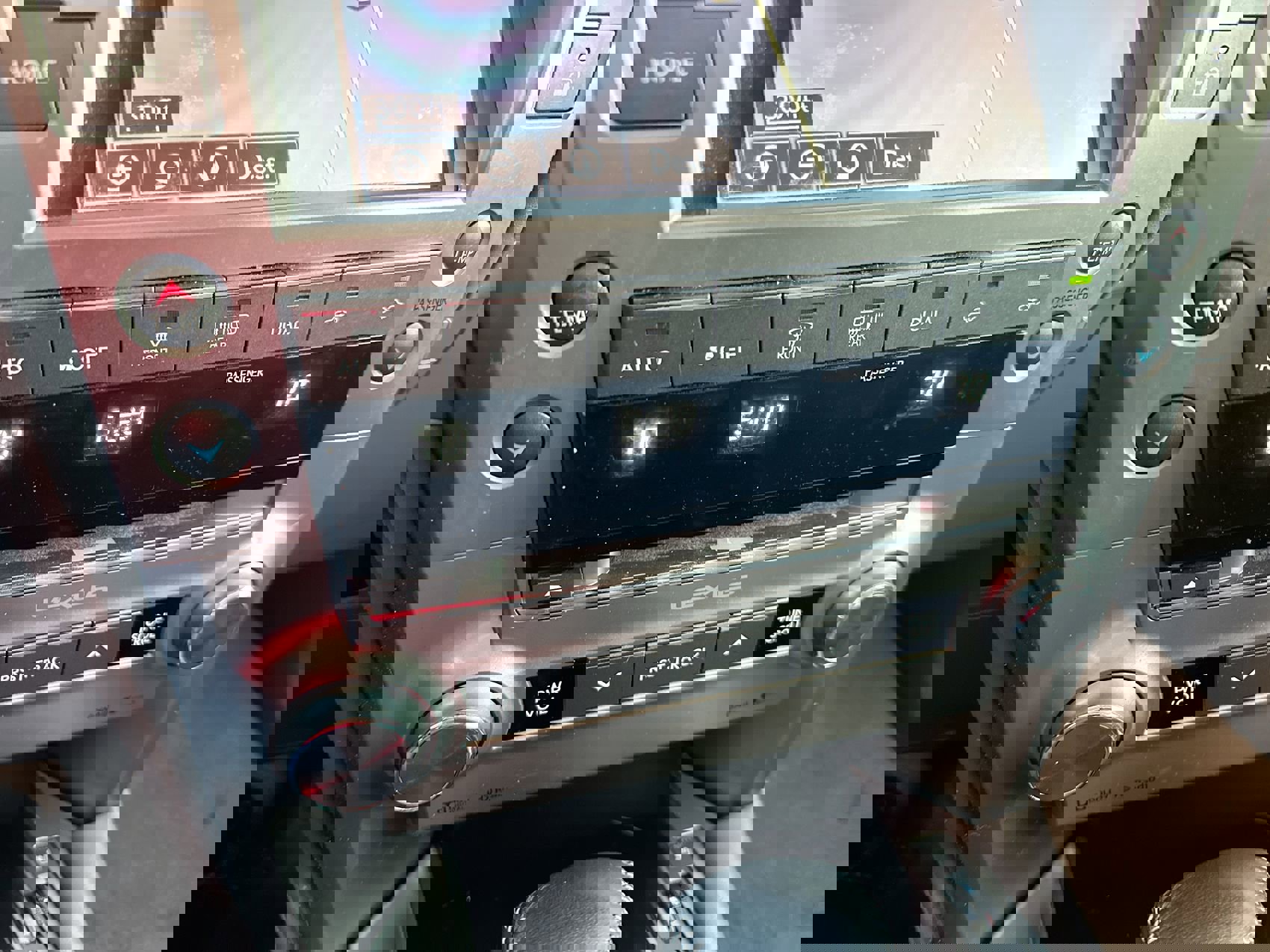 Used 2017 Lexus GX 460 image 19