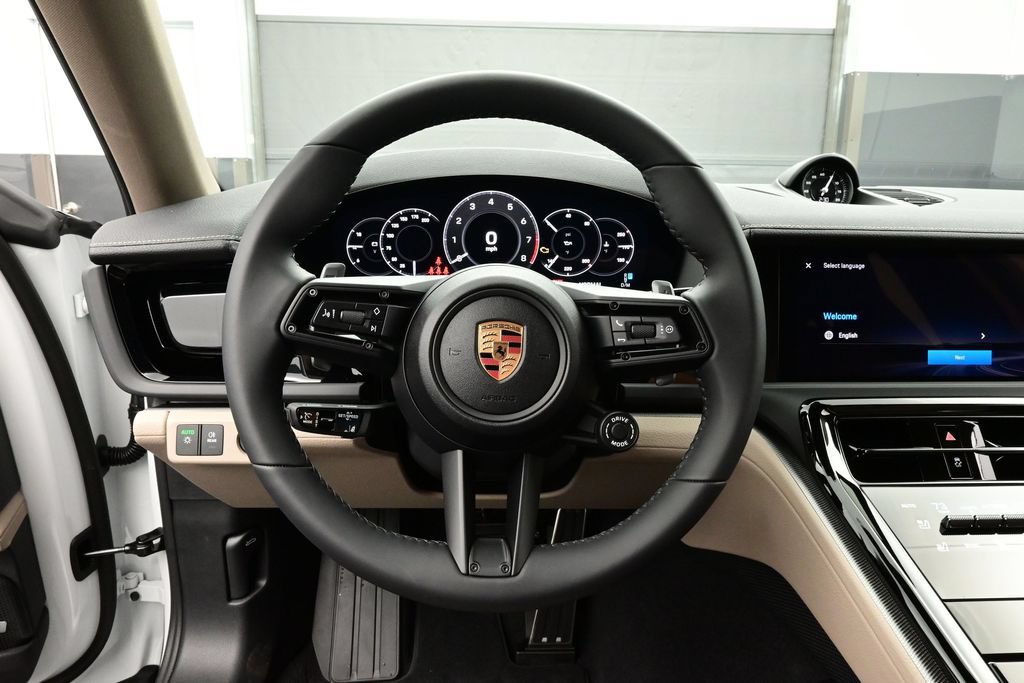 New 2026 Porsche Panamera 4 AWD/4WD image 8