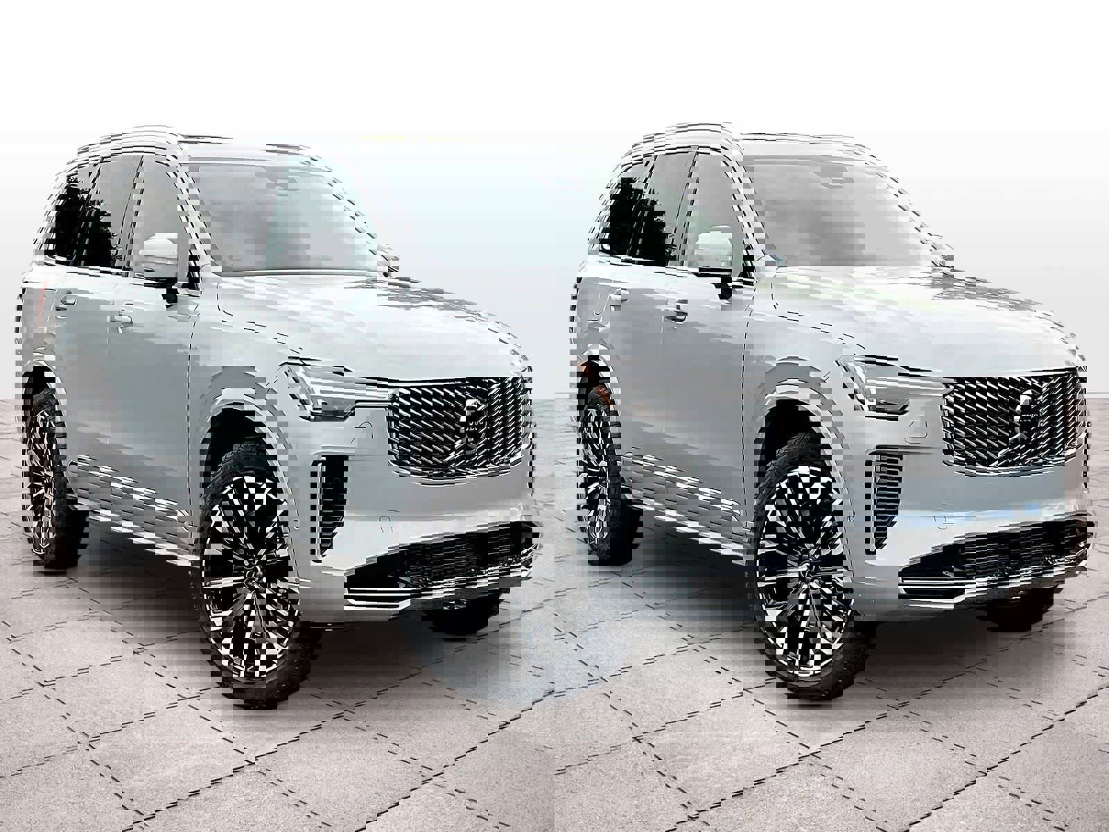 New 2026 Volvo XC90 B5 Plus w/ Protection Package image 2