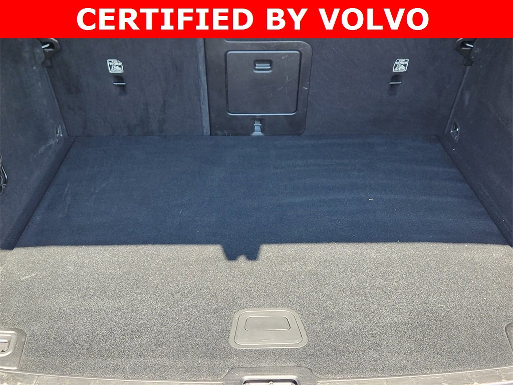 Used 2023 Volvo XC60 T8 Plus w/ Protection Package Premier image 32