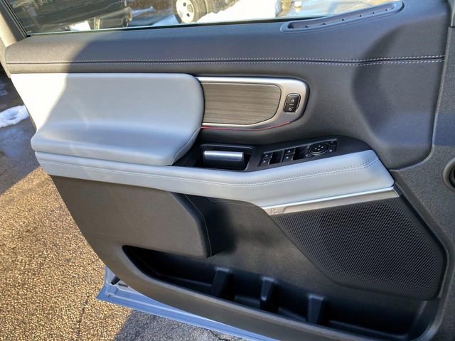 Used 2025 Ford Expedition Platinum w/ Driver's Package image 20