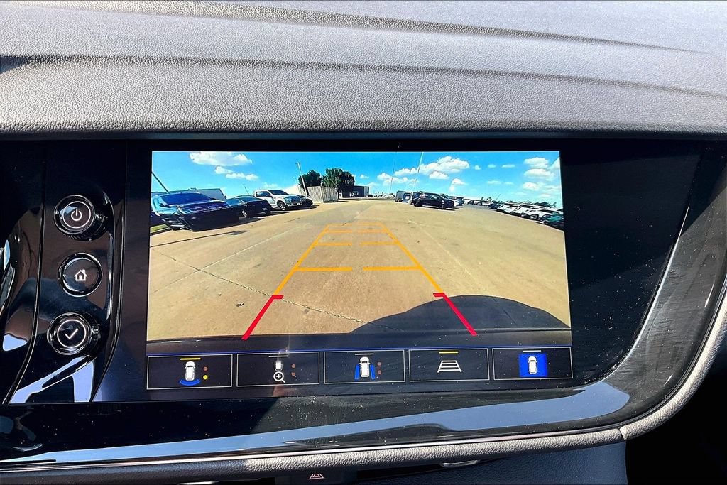 Used 2023 Buick Envision Avenir FWD image 23
