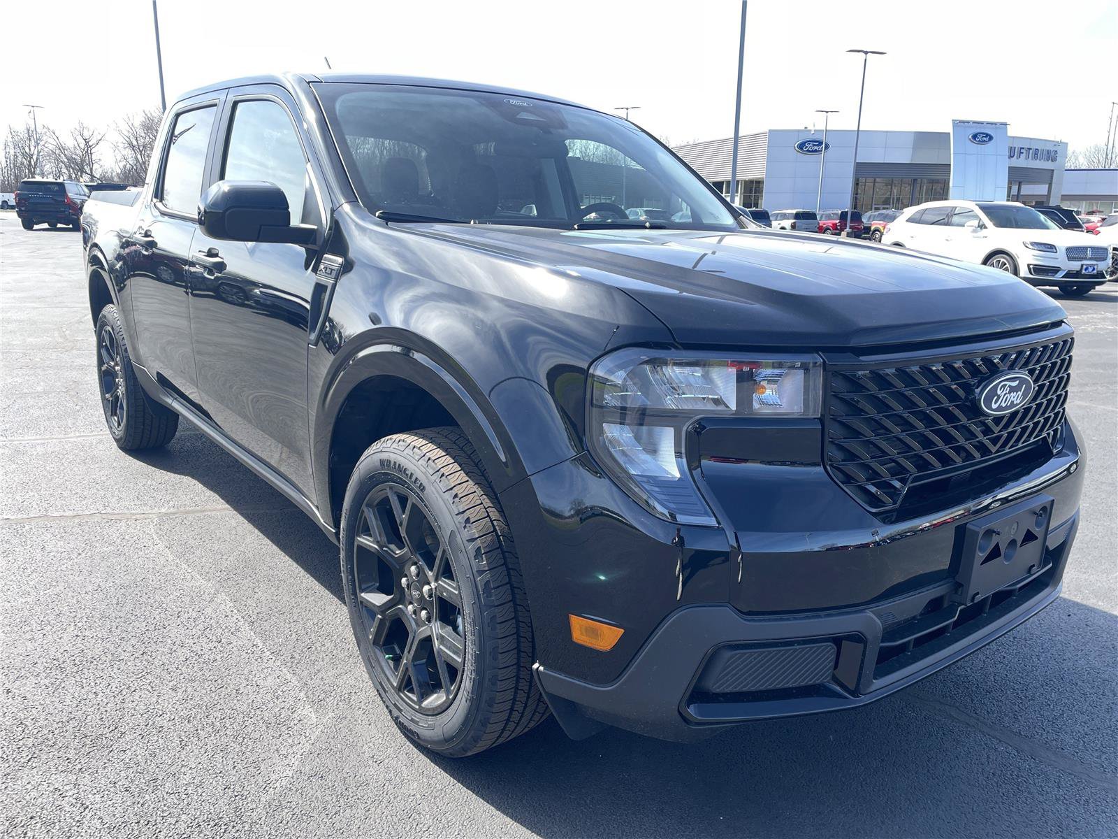 New 2026 Ford Maverick XLT w/ XLT Luxury Package AWD/4WD image 9