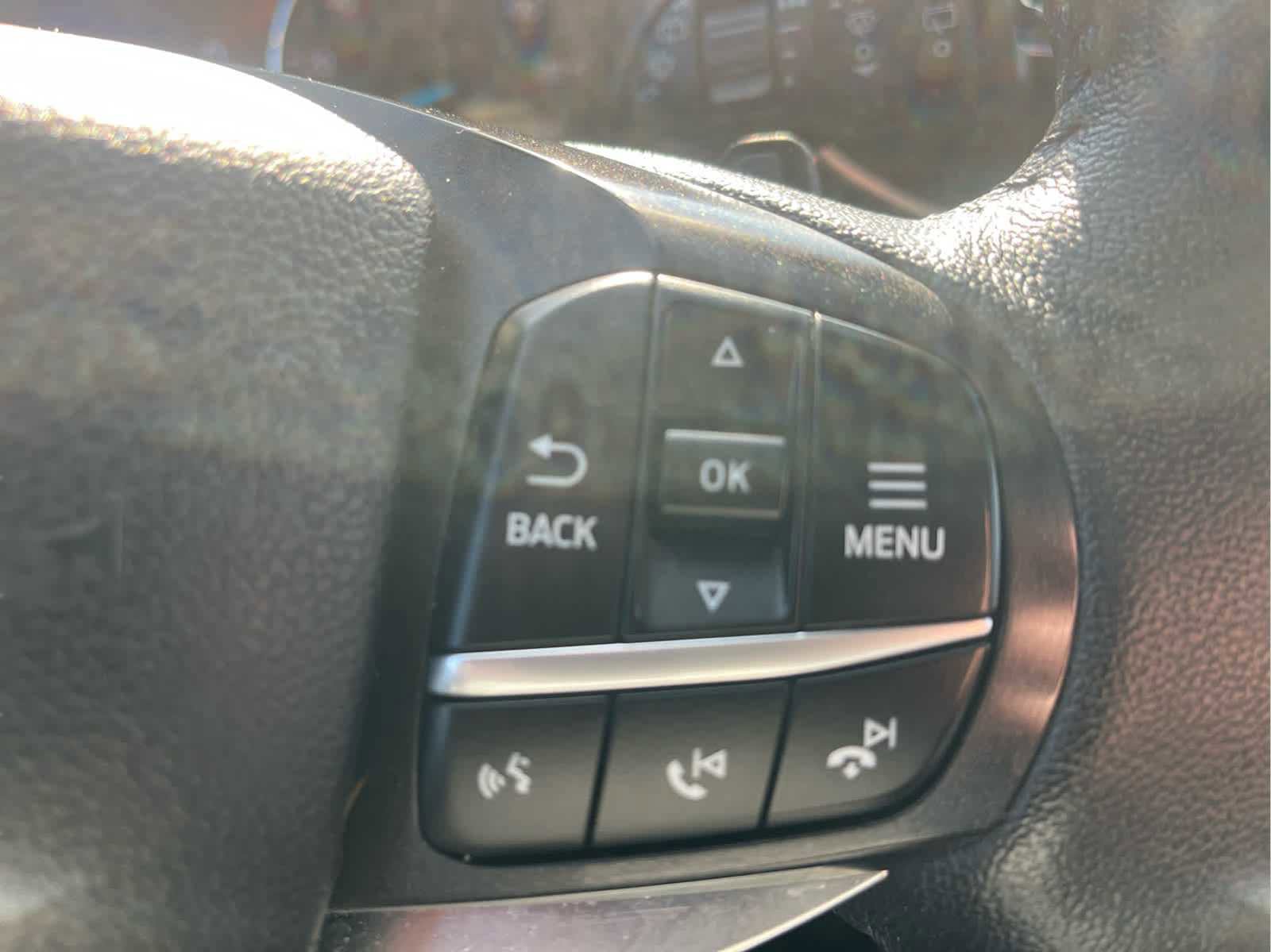 Used 2020 Ford Explorer Limited image 23