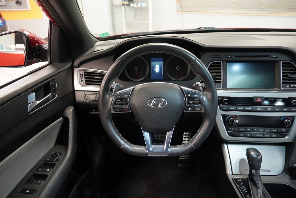 Used 2015 Hyundai Sonata Limited 2.0T image 6
