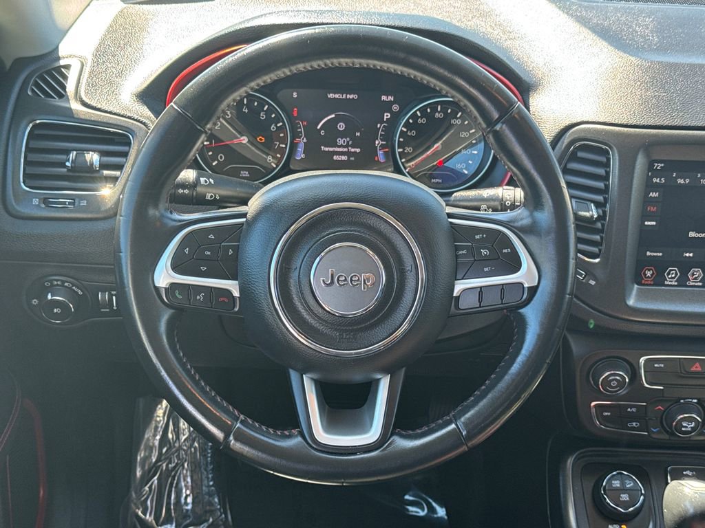 Used 2019 Jeep Compass Trailhawk AWD/4WD image 13